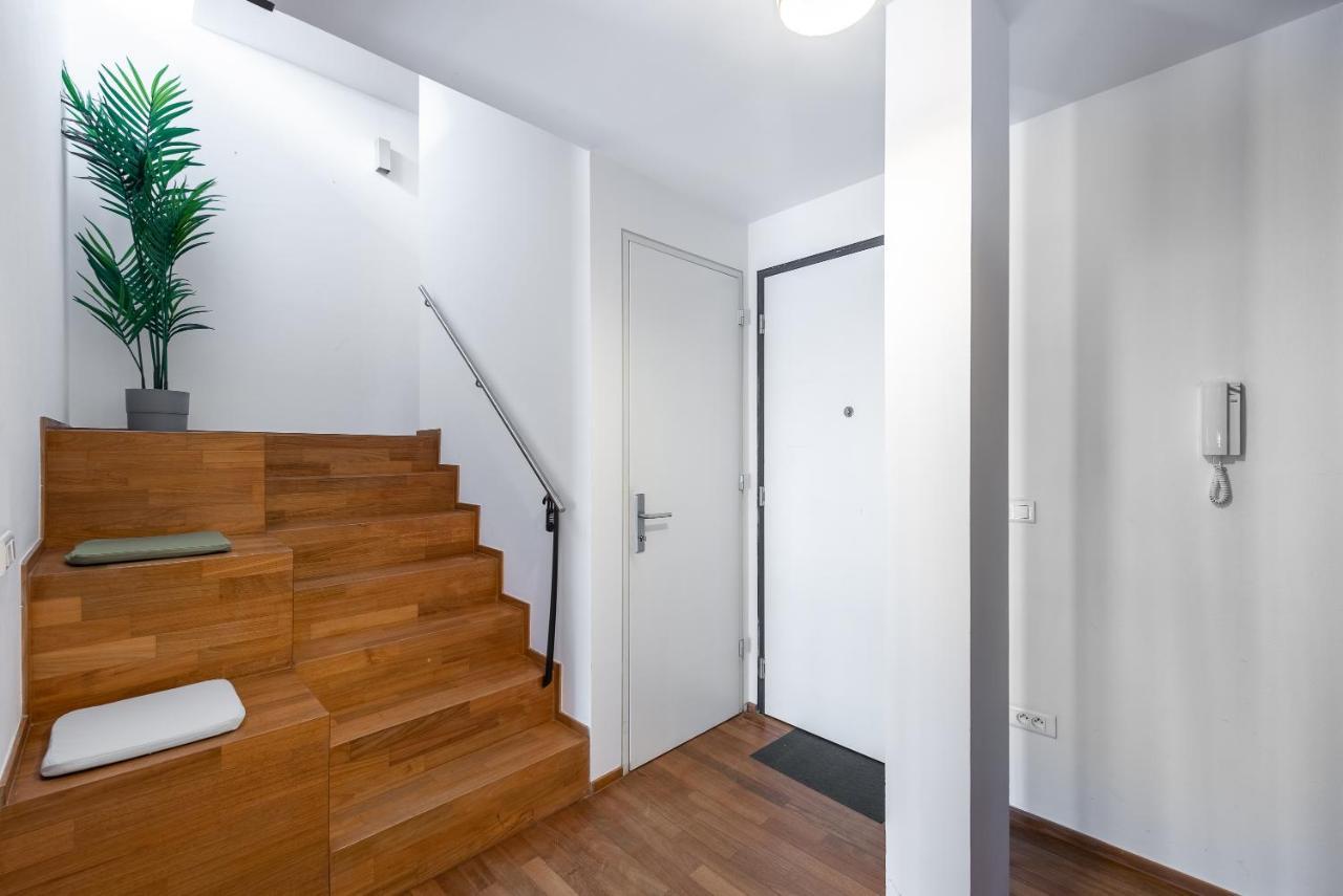Apartment With 4 Bedrooms Praga Exterior foto